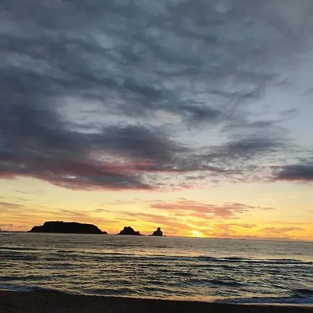 Pis A Peu De Platja Amb Vistes Al Mar *